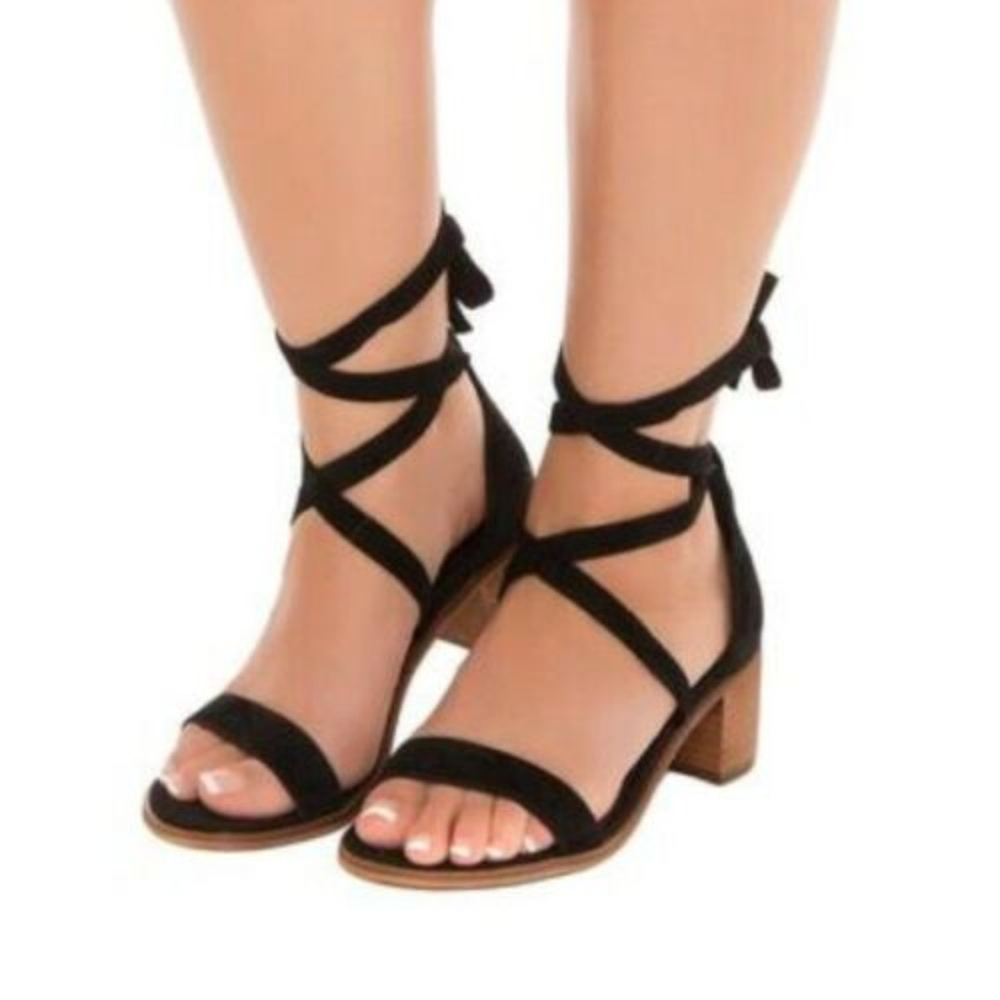 Steve Madden Suede Rizza Heels